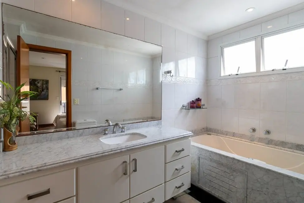 Apartamento com 3 quartos à venda, 149m2 em Vila Mariana, São Paulo - SP - imagem 8 Foto 8 de Apartamento com 3 quartos à venda, 149m2 em Vila Mariana, São Paulo - SP