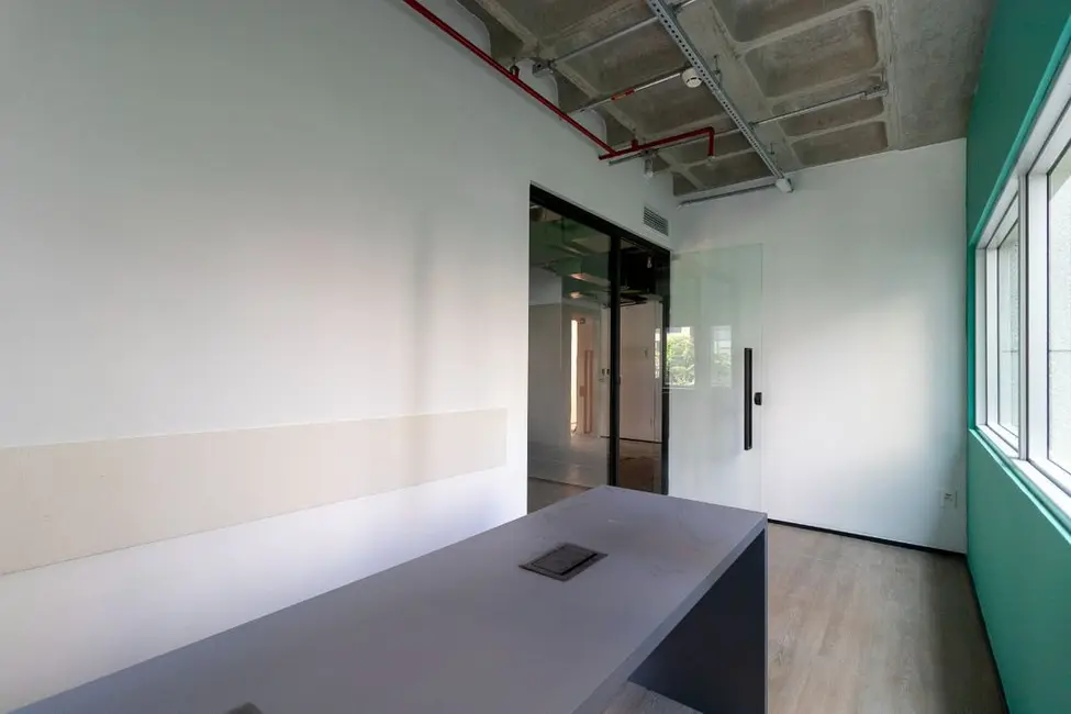 Sala Comercial à venda, 70m2 em Vila Olímpia, São Paulo - SP - imagem 8 Foto 8 de Sala Comercial à venda, 70m2 em Vila Olímpia, São Paulo - SP