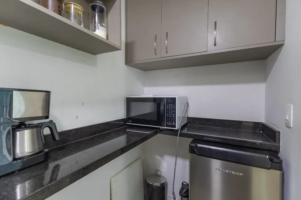 Foto 4 de Loft / Flat à venda, 100m2 em Vila Nova Conceição, São Paulo - SP