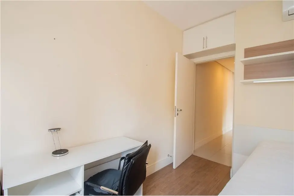 Apartamento com 3 quartos à venda, 110m2 em Vila Olímpia, São Paulo - SP - imagem 5 Foto 5 de Apartamento com 3 quartos à venda, 110m2 em Vila Olímpia, São Paulo - SP