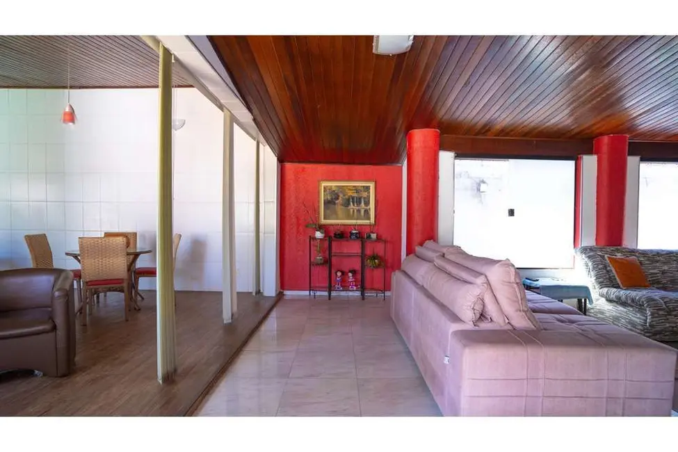 Casa de Condomínio com 3 quartos à venda, 620m2 em Jardim Tereza Cristina, Jundiai - SP - imagem 3 Foto 3 de Casa de Condomínio com 3 quartos à venda, 620m2 em Jardim Tereza Cristina, Jundiai - SP