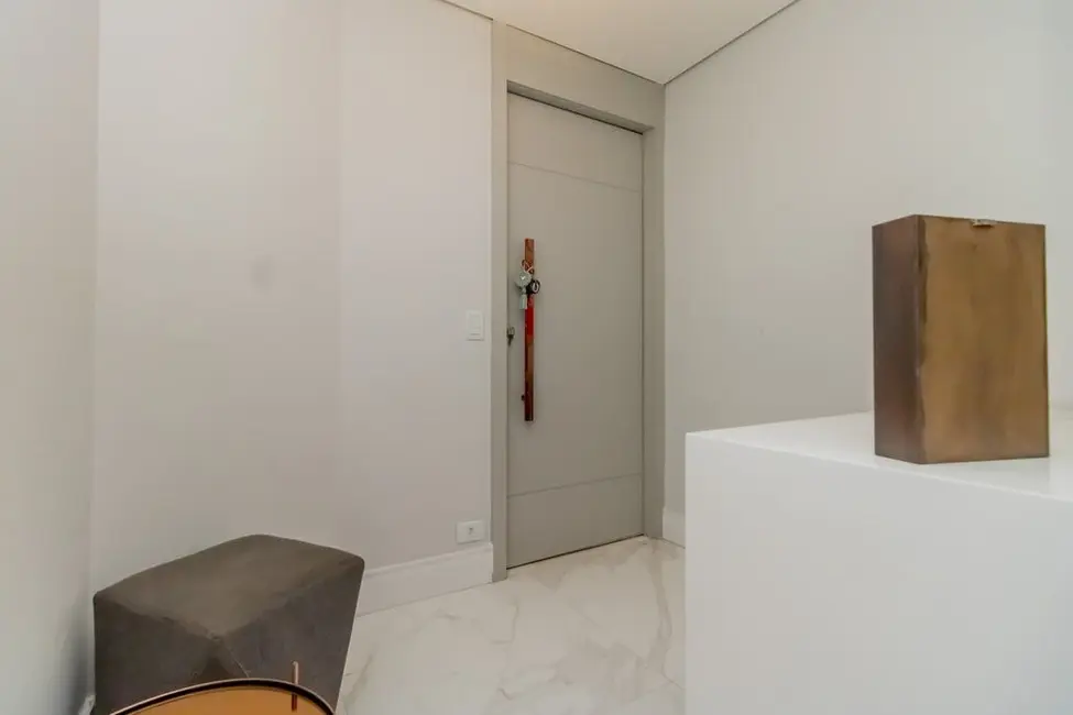 Foto 4 de Apartamento com 2 quartos à venda, 81m2 em Vila Nova Conceição, São Paulo - SP