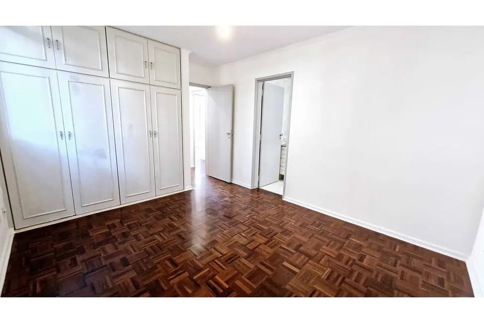 Apartamento com 3 quartos à venda, 131m2 em Perdizes, São Paulo - SP - imagem 9 Foto 9 de Apartamento com 3 quartos à venda, 131m2 em Perdizes, São Paulo - SP