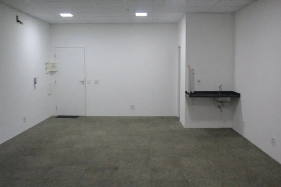 Sala Comercial à venda, 50m2 em Vila Mariana, São Paulo - SP - imagem 2 Foto 2 de Sala Comercial à venda, 50m2 em Vila Mariana, São Paulo - SP