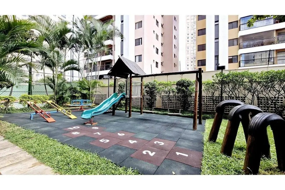 Foto 2 de Apartamento com 4 quartos à venda, 129m2 em Campo Belo, São Paulo - SP