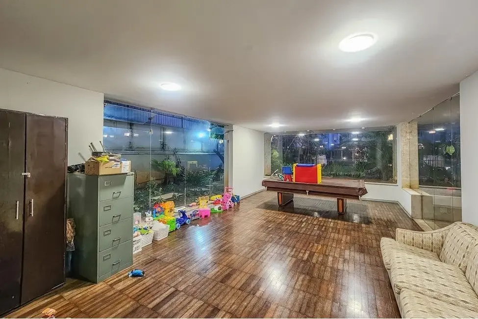 Apartamento com 2 quartos à venda, 130m2 em Itaim Bibi, São Paulo - SP - imagem 8 Foto 8 de Apartamento com 2 quartos à venda, 130m2 em Itaim Bibi, São Paulo - SP