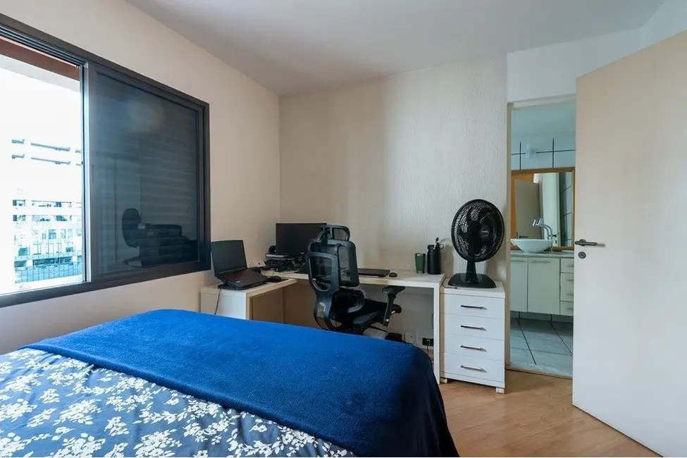 Apartamento com 4 quartos à venda, 151m2 em Vila Nova Conceição, São Paulo - SP - imagem 5 Foto 5 de Apartamento com 4 quartos à venda, 151m2 em Vila Nova Conceição, São Paulo - SP