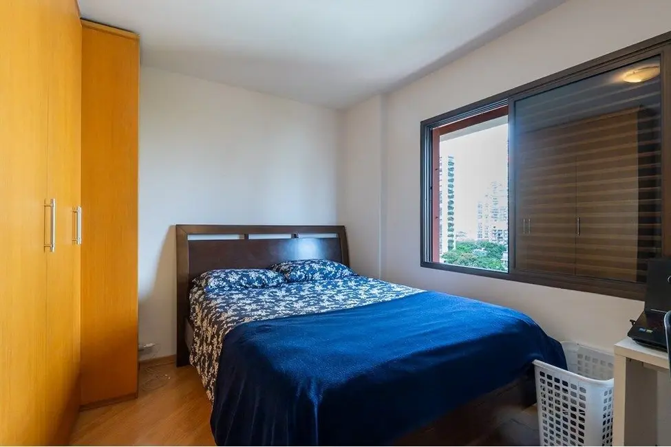 Apartamento com 4 quartos à venda, 151m2 em Vila Nova Conceição, São Paulo - SP - imagem 3 Foto 3 de Apartamento com 4 quartos à venda, 151m2 em Vila Nova Conceição, São Paulo - SP