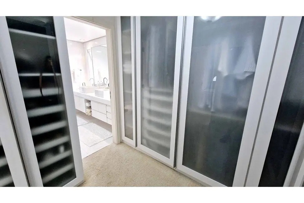 Foto 7 de Casa de Condomínio com 3 quartos à venda, 295m2 em Caxingui, São Paulo - SP