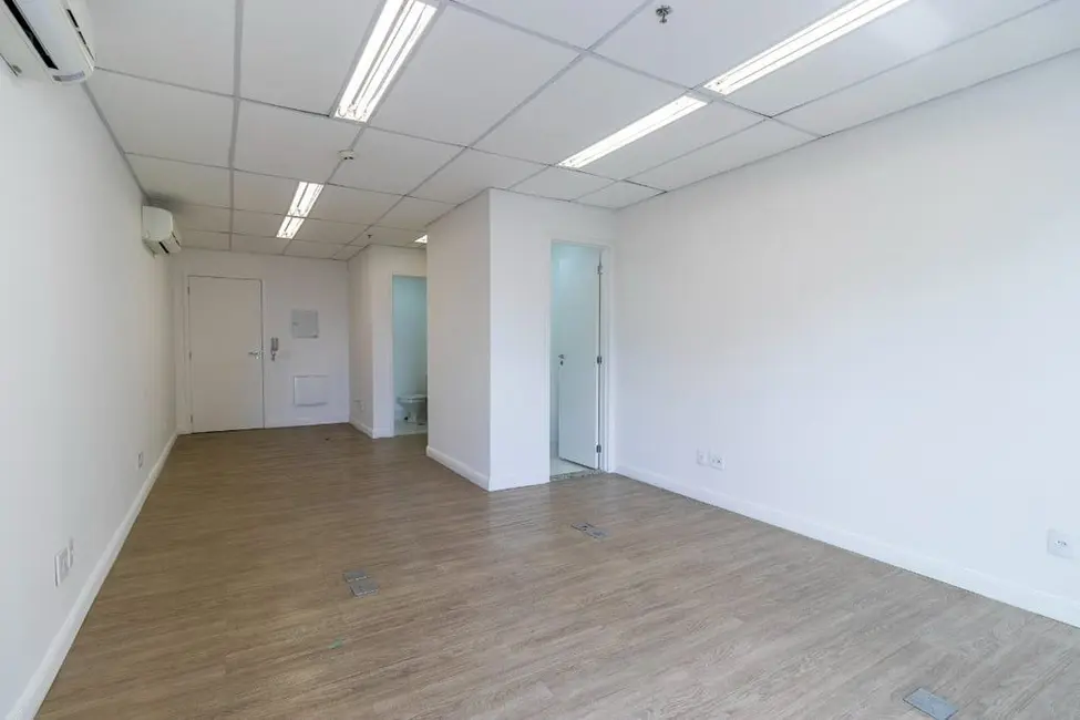 Foto 1 de Sala Comercial à venda, 37m2 em Liberdade, São Paulo - SP