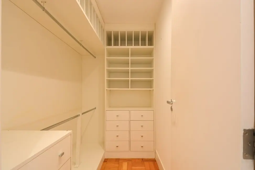 Foto 7 de Apartamento com 4 quartos à venda, 230m2 em Consolação, São Paulo - SP