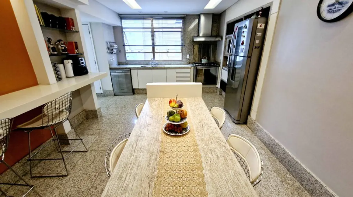 Foto 8 de Apartamento com 3 quartos à venda, 275m2 em Morro dos Ingleses, São Paulo - SP