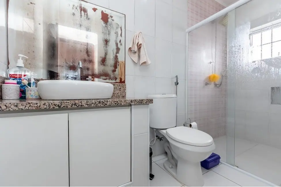 Foto 6 de Casa de Condomínio com 3 quartos à venda, 180m2 em Vila Marari, São Paulo - SP