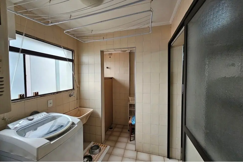 Apartamento com 4 quartos à venda, 143m2 em Moema, São Paulo - SP - imagem 9 Foto 9 de Apartamento com 4 quartos à venda, 143m2 em Moema, São Paulo - SP