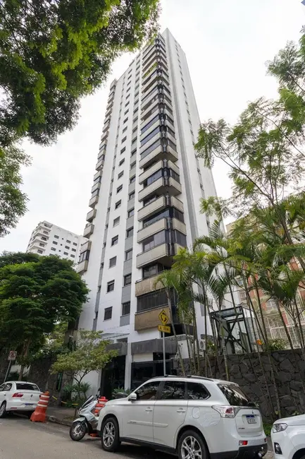 Apartamento com 3 quartos à venda, 147m2 em Campo Belo, São Paulo - SP - imagem 4 Foto 4 de Apartamento com 3 quartos à venda, 147m2 em Campo Belo, São Paulo - SP