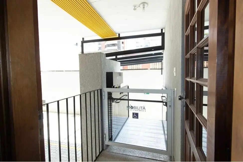 Foto 7 de Apartamento com 2 quartos à venda, 78m2 em Moema, São Paulo - SP