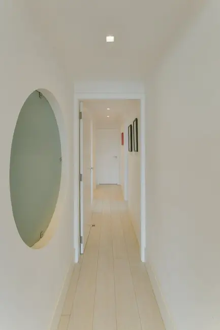 Apartamento com 3 quartos à venda, 209m2 em Vila Nova Conceição, São Paulo - SP - imagem 2 Foto 2 de Apartamento com 3 quartos à venda, 209m2 em Vila Nova Conceição, São Paulo - SP