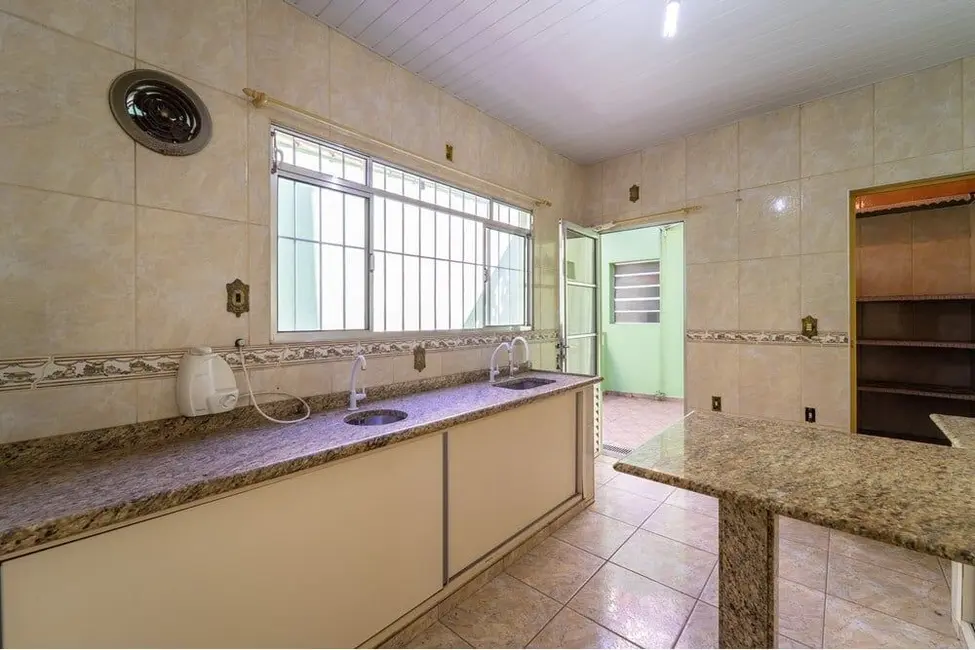 Casa de Condomínio com 4 quartos à venda, 250m2 em Vila Rio Branco, Jundiai - SP - imagem 2 Foto 2 de Casa de Condomínio com 4 quartos à venda, 250m2 em Vila Rio Branco, Jundiai - SP