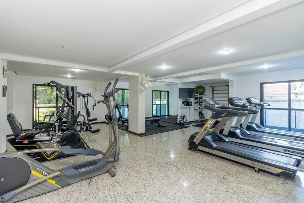 Foto 2 de Apartamento com 4 quartos à venda, 213m2 em São Paulo - SP