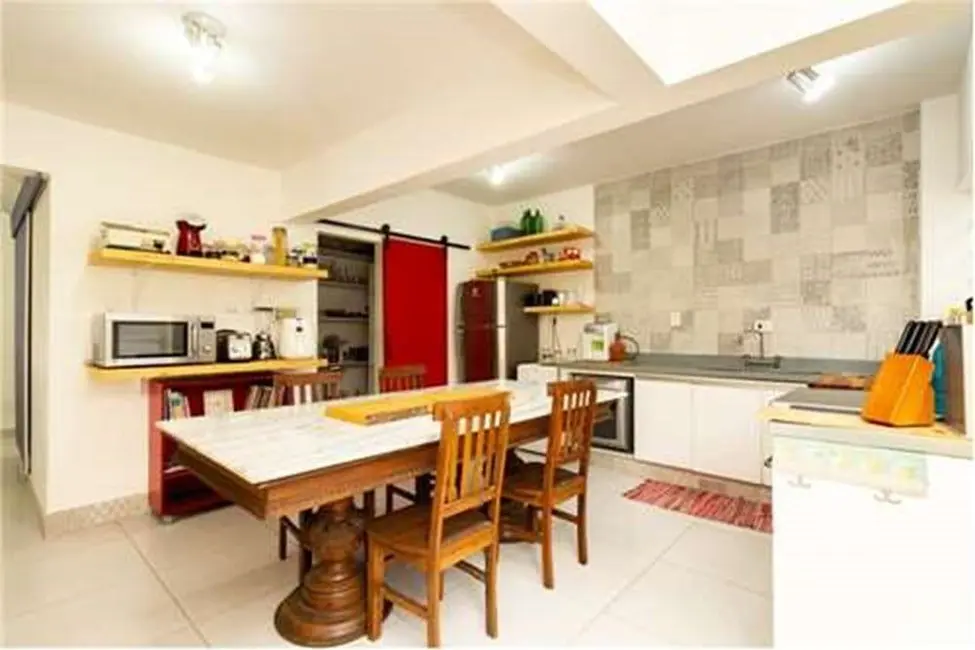 Casa de Condomínio com 5 quartos à venda, 460m2 em Alto da Lapa, São Paulo - SP - imagem 6 Foto 6 de Casa de Condomínio com 5 quartos à venda, 460m2 em Alto da Lapa, São Paulo - SP