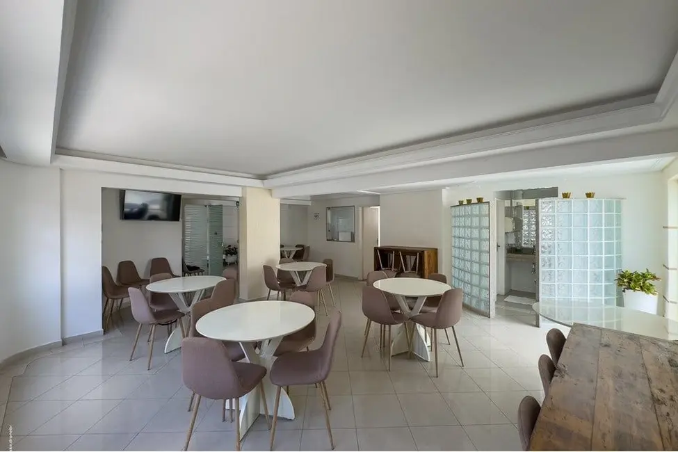 Foto 2 de Apartamento com 3 quartos à venda, 80m2 em Vila Bertioga, São Paulo - SP