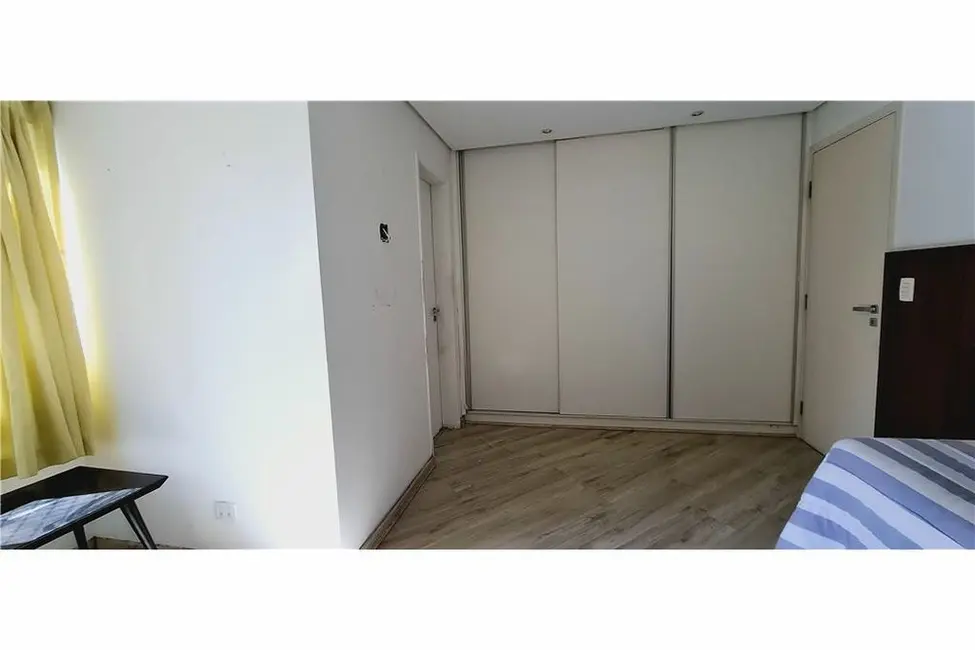Apartamento com 3 quartos à venda, 93m2 em Moema, São Paulo - SP - imagem 2 Foto 2 de Apartamento com 3 quartos à venda, 93m2 em Moema, São Paulo - SP