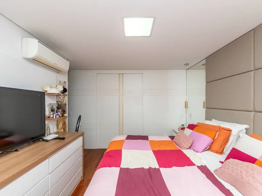 Foto 6 de Apartamento com 3 quartos à venda, 238m2 em São Paulo - SP