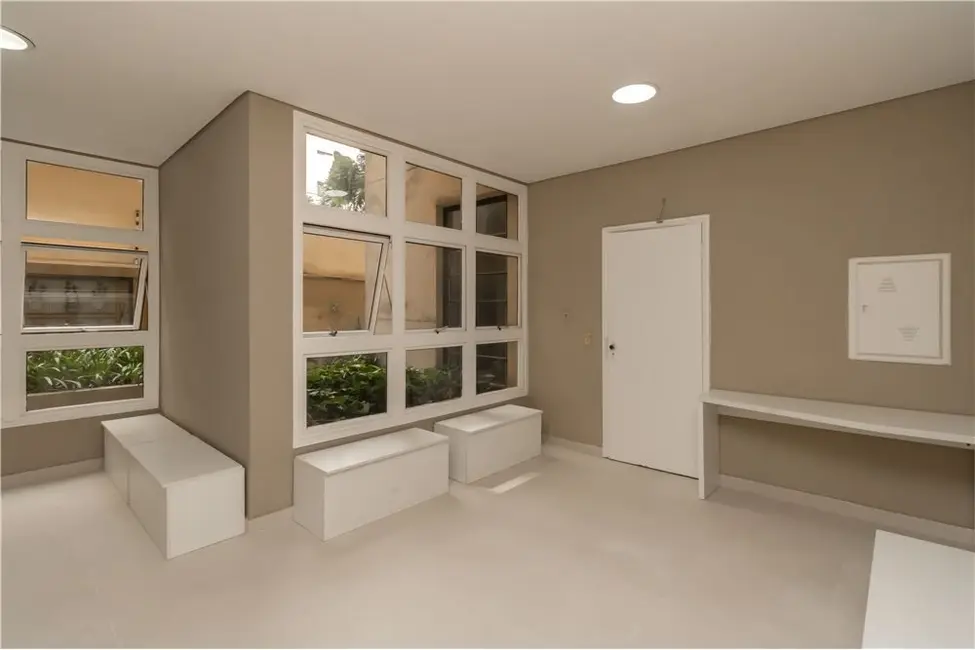 Apartamento com 2 quartos à venda, 56m2 em Moema, São Paulo - SP - imagem 5 Foto 5 de Apartamento com 2 quartos à venda, 56m2 em Moema, São Paulo - SP