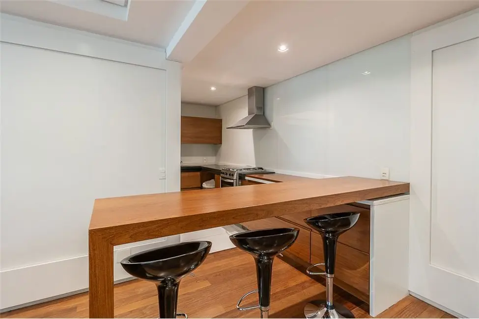 Apartamento com 3 quartos à venda, 180m2 em Vila Nova Conceição, São Paulo - SP - imagem 2 Foto 2 de Apartamento com 3 quartos à venda, 180m2 em Vila Nova Conceição, São Paulo - SP