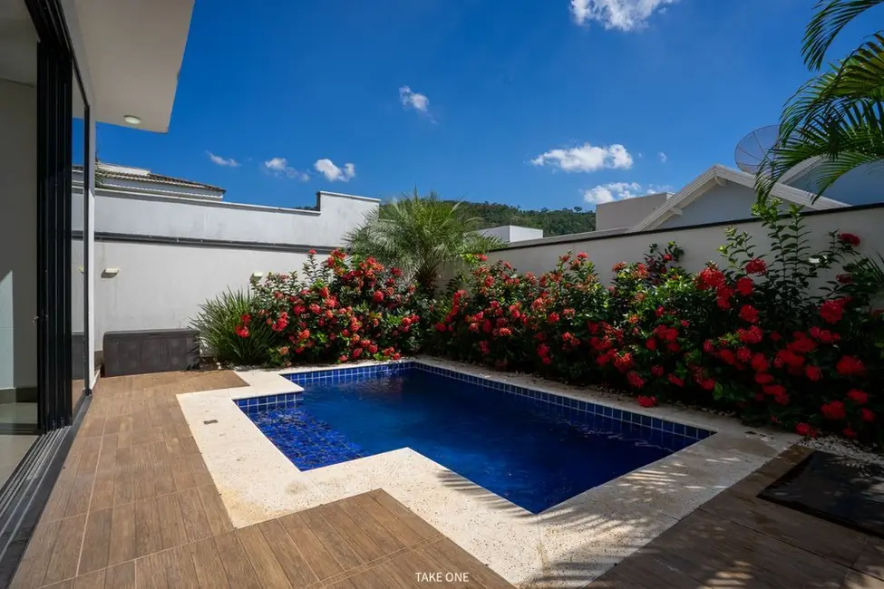 Casa de Condomínio com 4 quartos à venda, 274m2 em Itupeva - SP - imagem 8 Foto 8 de Casa de Condomínio com 4 quartos à venda, 274m2 em Itupeva - SP