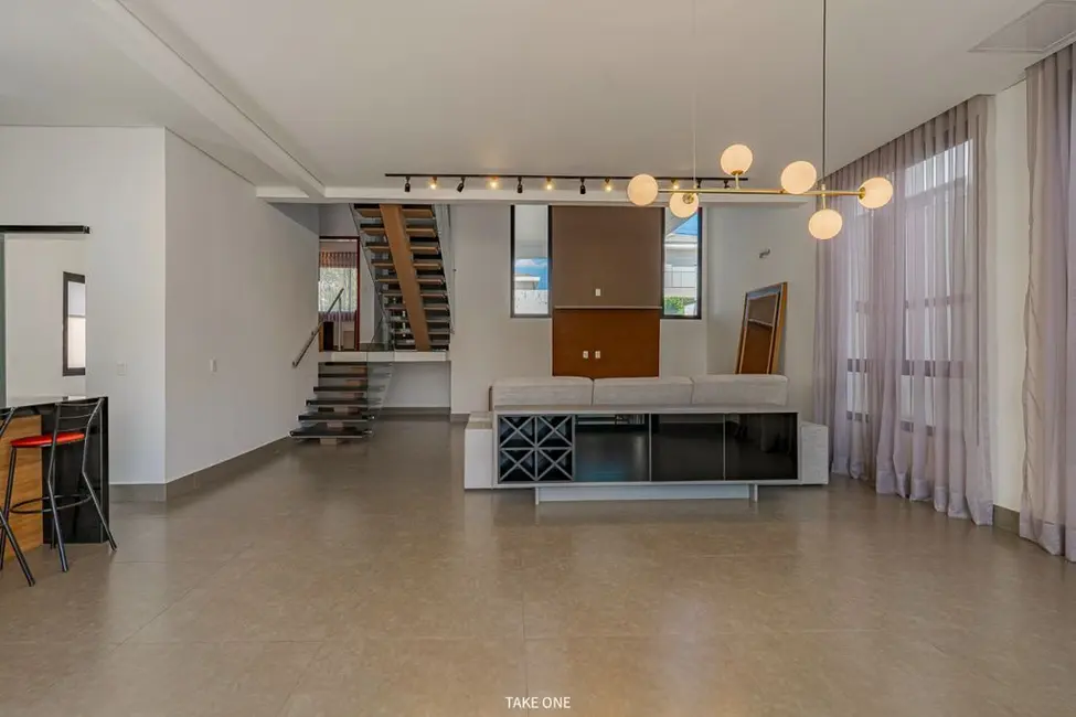 Casa de Condomínio com 4 quartos à venda, 274m2 em Itupeva - SP - imagem 5 Foto 5 de Casa de Condomínio com 4 quartos à venda, 274m2 em Itupeva - SP