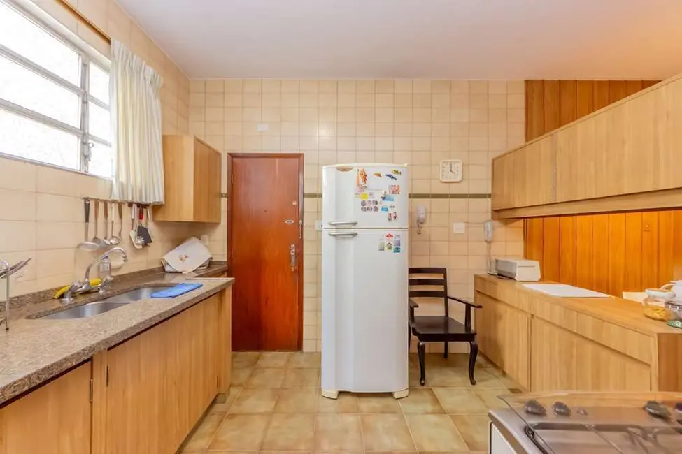 Apartamento com 3 quartos à venda, 123m2 em Jardim Europa, São Paulo - SP - imagem 5 Foto 5 de Apartamento com 3 quartos à venda, 123m2 em Jardim Europa, São Paulo - SP