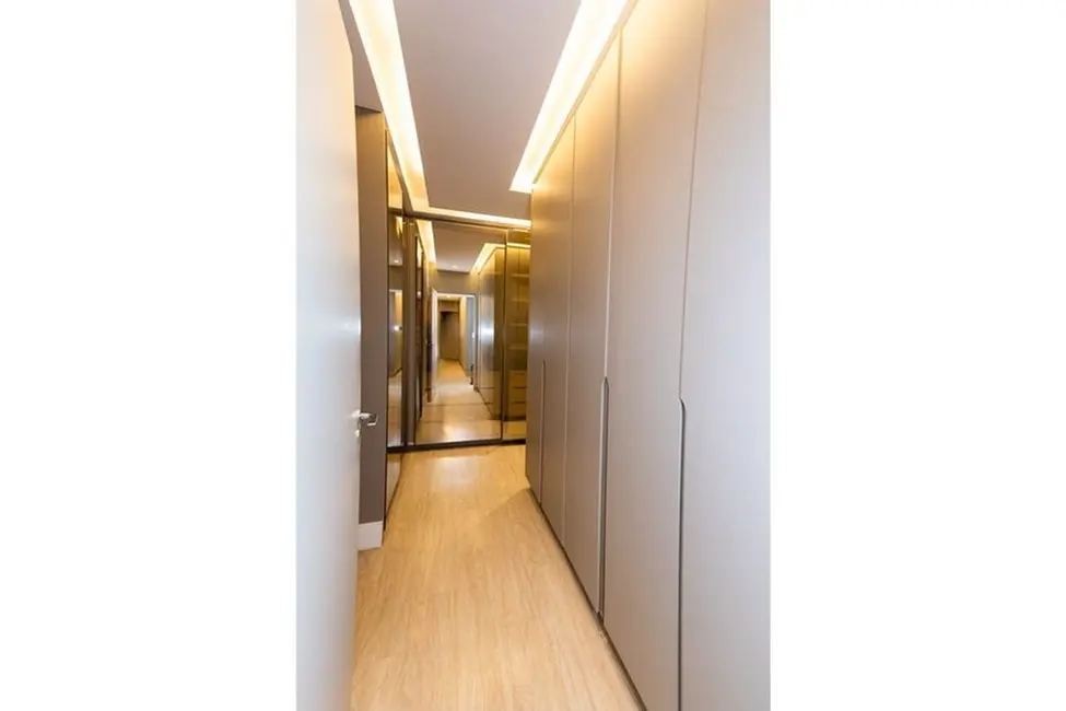 Apartamento com 4 quartos à venda, 209m2 em Itaim Bibi, São Paulo - SP - imagem 2 Foto 2 de Apartamento com 4 quartos à venda, 209m2 em Itaim Bibi, São Paulo - SP