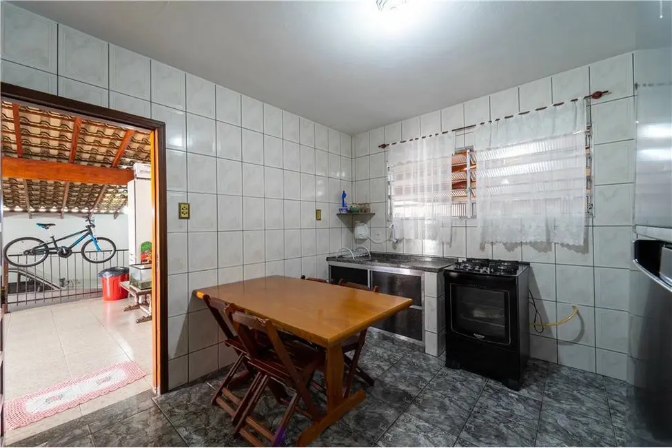 Foto 3 de Casa de Condomínio com 4 quartos à venda, 328m2 em Vila Rami, Jundiai - SP