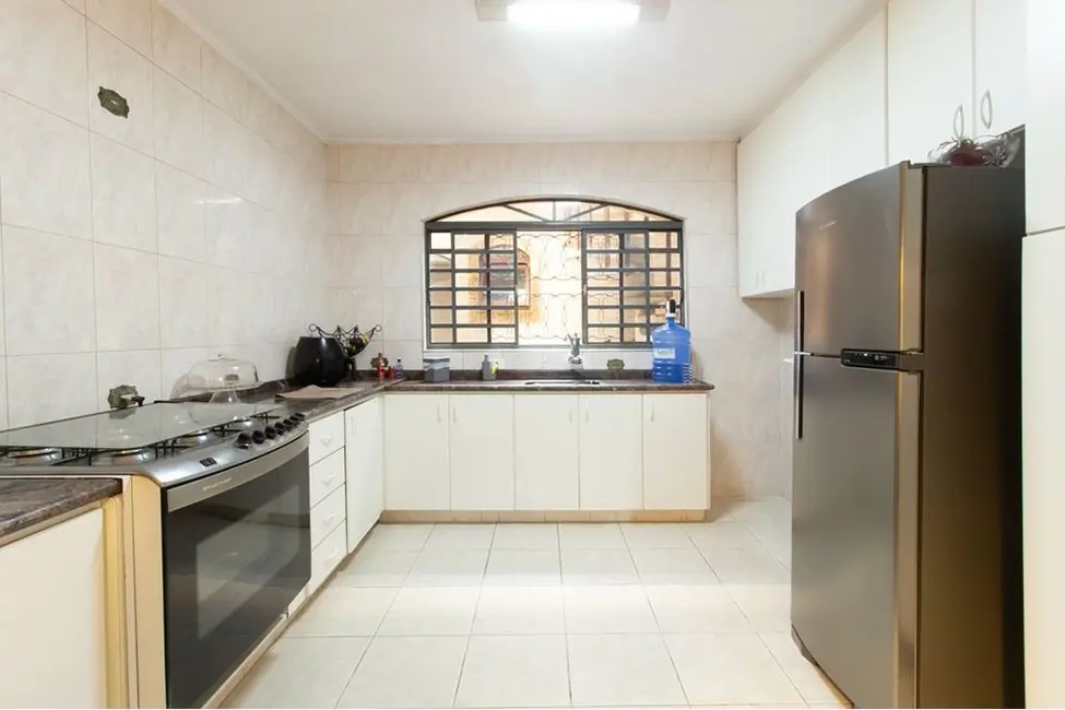 Foto 3 de Casa de Condomínio com 3 quartos à venda, 210m2 em Parque Marajoara, Santo Andre - SP