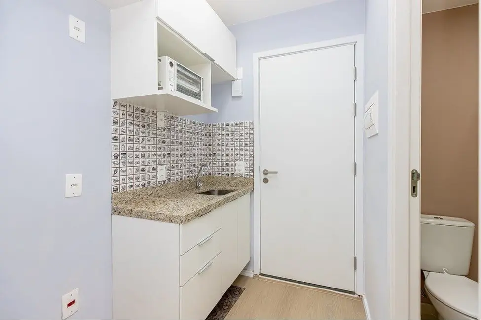 Kitnet com 1 quarto à venda, 15m2 em Jardim Aeroporto, São Paulo - SP - imagem 1 Foto 1 de Kitnet com 1 quarto à venda, 15m2 em Jardim Aeroporto, São Paulo - SP