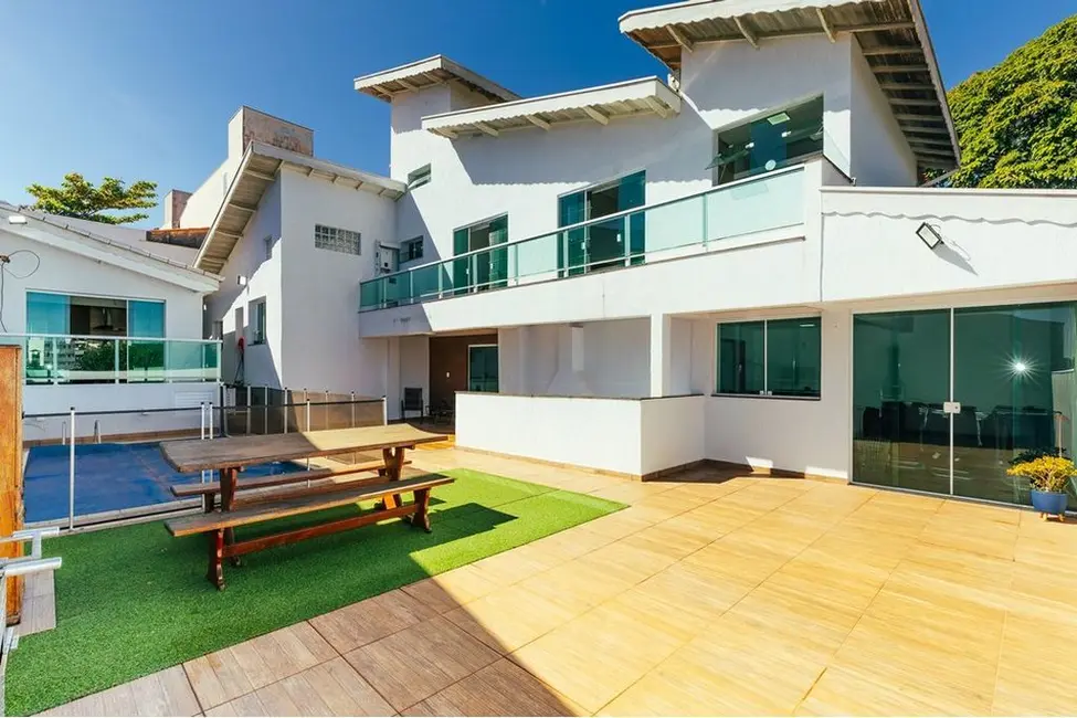 Foto 1 de Casa de Condomínio com 4 quartos à venda, 373m2 em Jardim Pacaembu, Jundiai - SP