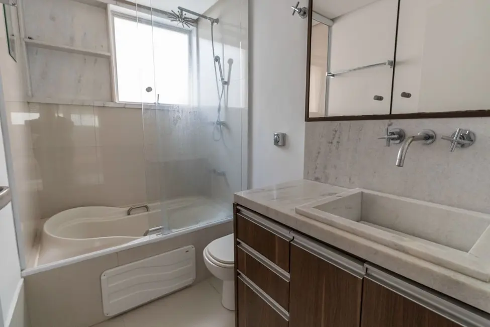 Apartamento com 3 quartos à venda, 138m2 em Itaim Bibi, São Paulo - SP - imagem 3 Foto 3 de Apartamento com 3 quartos à venda, 138m2 em Itaim Bibi, São Paulo - SP