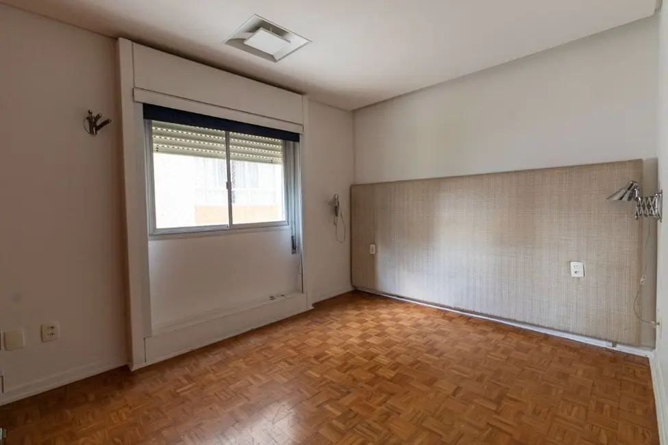 Apartamento com 3 quartos à venda, 138m2 em Itaim Bibi, São Paulo - SP - imagem 4 Foto 4 de Apartamento com 3 quartos à venda, 138m2 em Itaim Bibi, São Paulo - SP