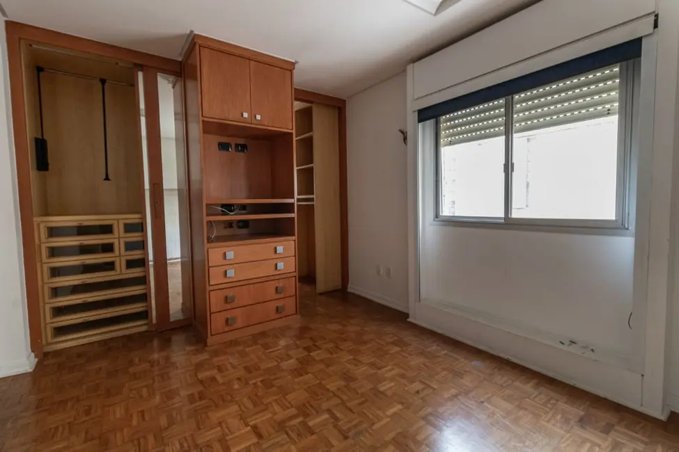 Apartamento com 3 quartos à venda, 138m2 em Itaim Bibi, São Paulo - SP - imagem 5 Foto 5 de Apartamento com 3 quartos à venda, 138m2 em Itaim Bibi, São Paulo - SP