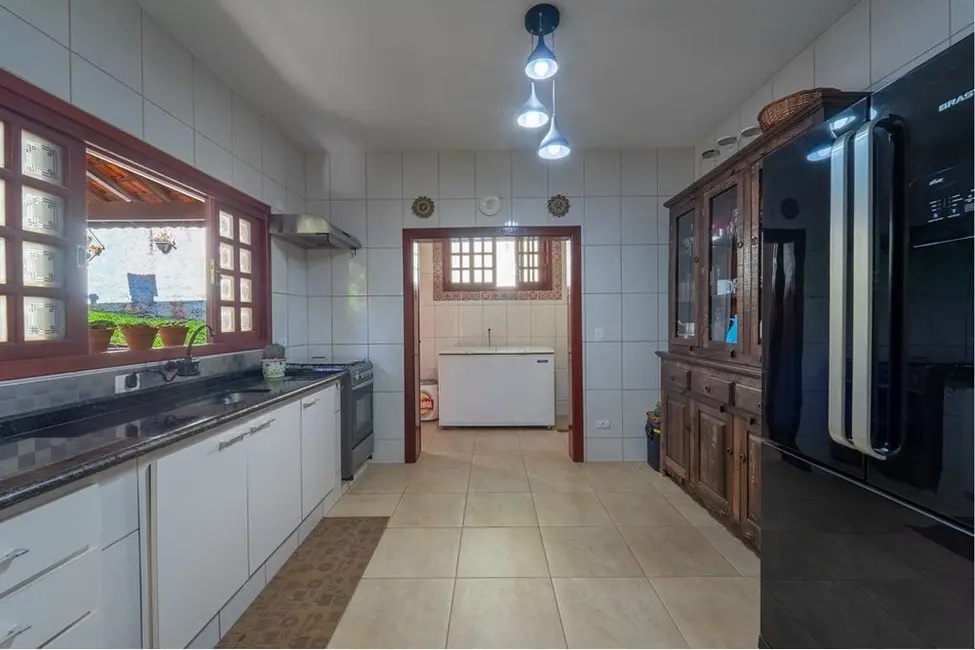 Foto 3 de Fazenda / Haras à venda, 312m2 em Ville Saint James I, Campo Limpo Paulista - SP