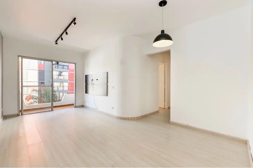 Apartamento com 3 quartos à venda, 84m2 em Vila Olímpia, São Paulo - SP - imagem 1 Foto 1 de Apartamento com 3 quartos à venda, 84m2 em Vila Olímpia, São Paulo - SP