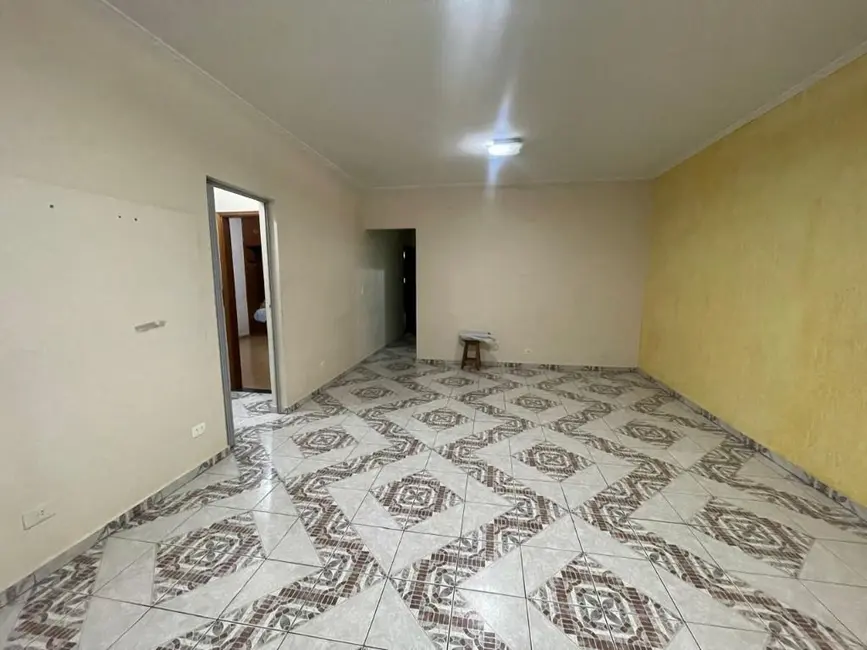 Sobrado com 3 quartos à venda, 234m2 em Vila Augusta, Guarulhos - SP - imagem 6 Foto 6 de Sobrado com 3 quartos à venda, 234m2 em Vila Augusta, Guarulhos - SP