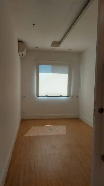 Loft / Flat para alugar, 47m2 em Vila Nova Conceição, São Paulo - SP - imagem 5 Foto 5 de Loft / Flat para alugar, 47m2 em Vila Nova Conceição, São Paulo - SP