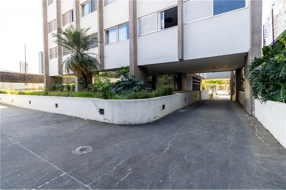 Foto 3 de Apartamento com 2 quartos à venda, 69m2 em Itaim Bibi, São Paulo - SP