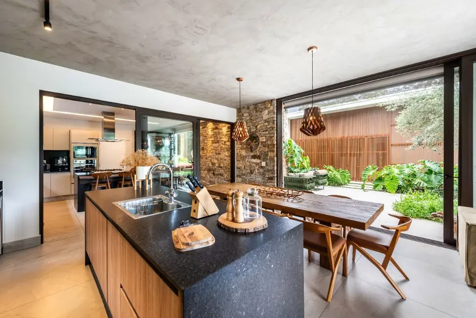 Casa de Condomínio com 4 quartos à venda, 452m2 em Itatiba - SP - imagem 8 Foto 8 de Casa de Condomínio com 4 quartos à venda, 452m2 em Itatiba - SP