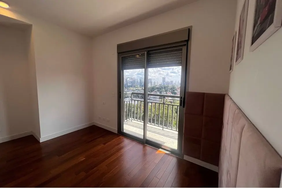 Foto 9 de Apartamento com 3 quartos à venda, 252m2 em Real Parque, São Paulo - SP