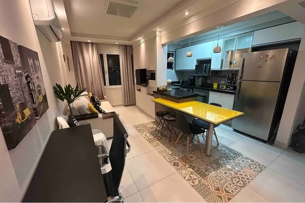 Foto 1 de Apartamento com 1 quarto à venda, 48m2 em Itararé, Sao Vicente - SP
