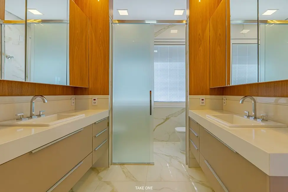 Foto 6 de Casa de Condomínio com 4 quartos à venda, 686m2 em Marambaia, Vinhedo - SP