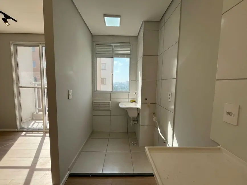 Apartamento com 2 quartos à venda, 36m2 em Canindé, São Paulo - SP - imagem 2 Foto 2 de Apartamento com 2 quartos à venda, 36m2 em Canindé, São Paulo - SP
